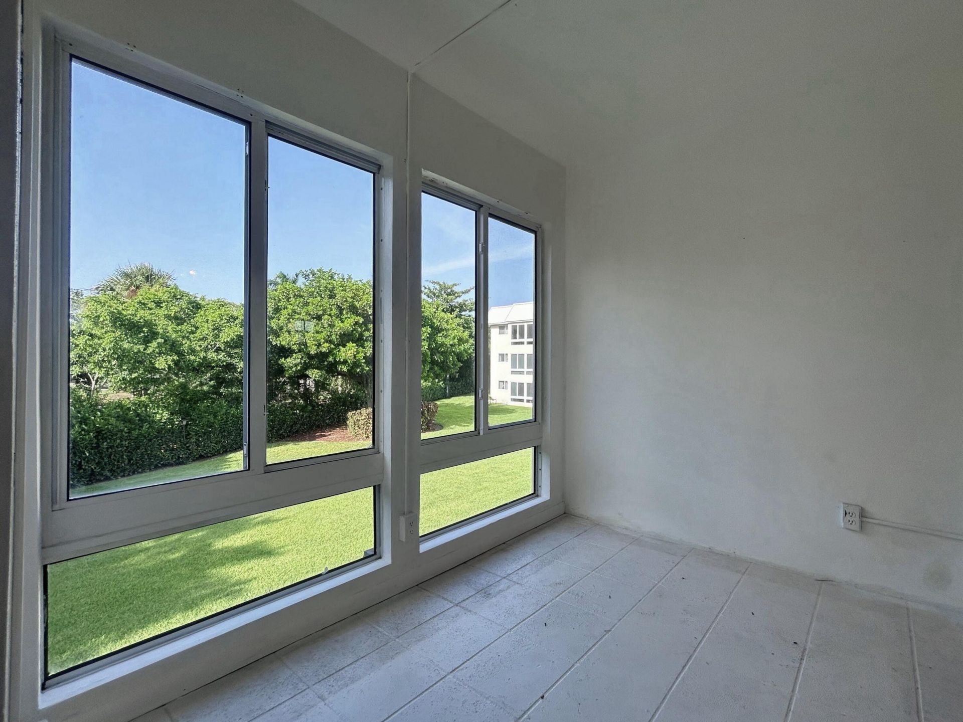 21 Colonial Club Drive, Unit 202, Boynton Beach, FL 33435 Photo