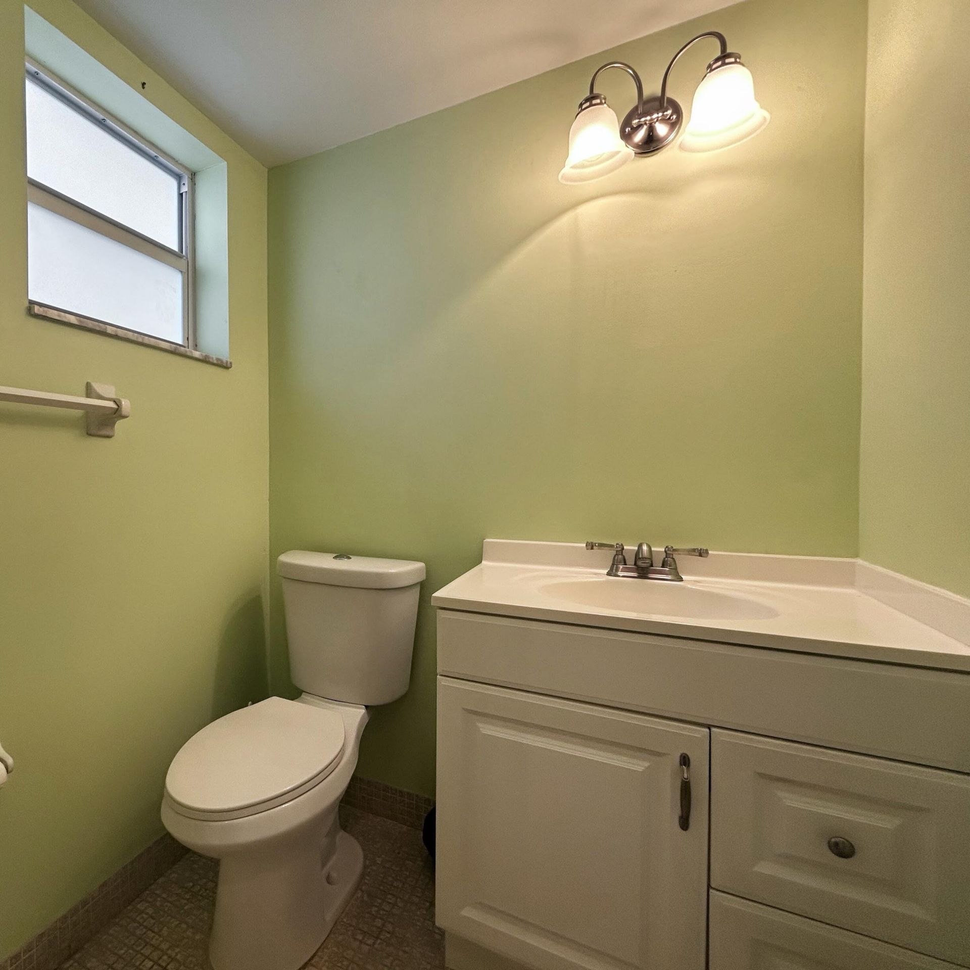 21 Colonial Club Drive, Unit 202, Boynton Beach, FL 33435 Photo