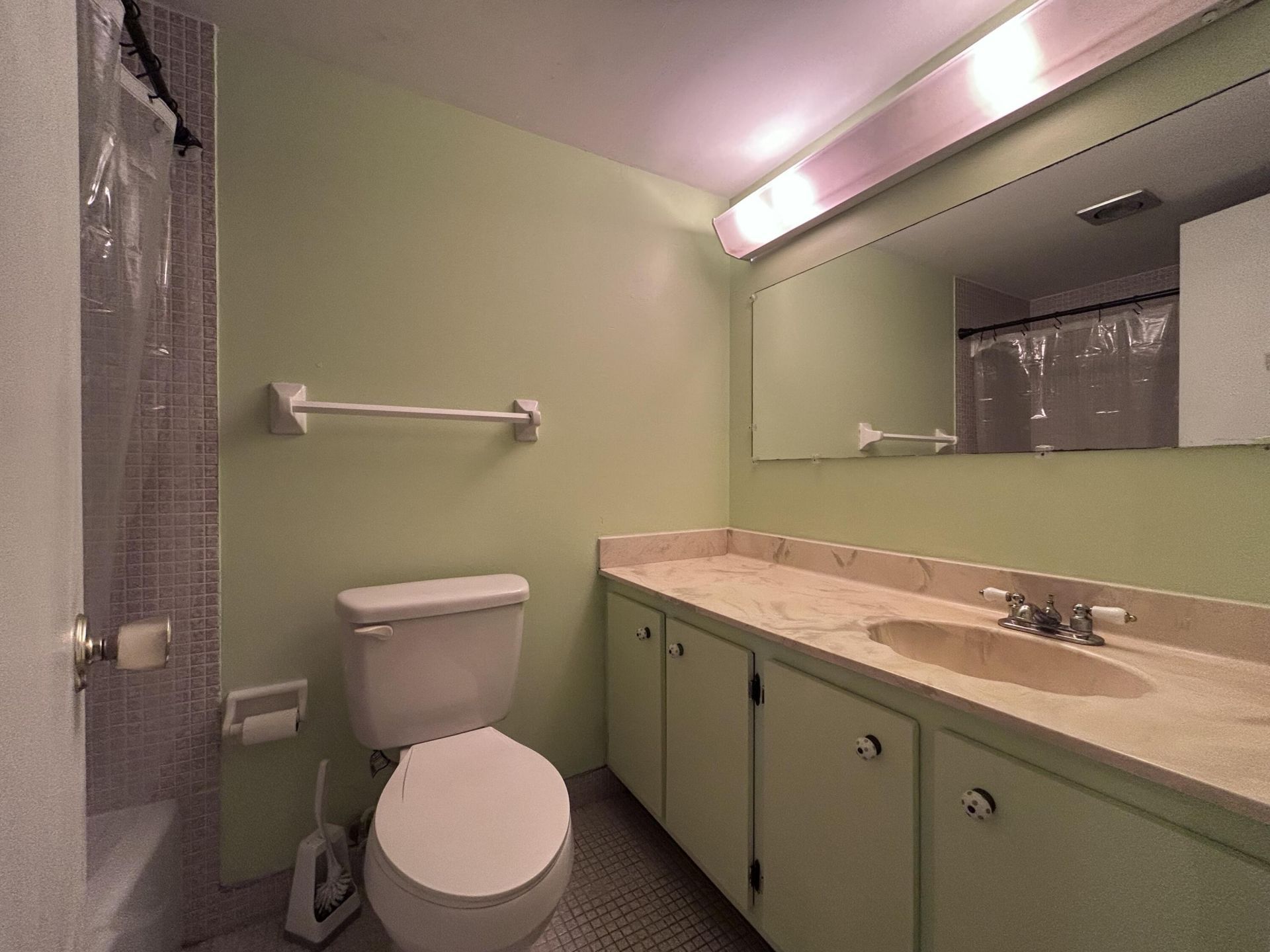 21 Colonial Club Drive, Unit 202, Boynton Beach, FL 33435 Photo
