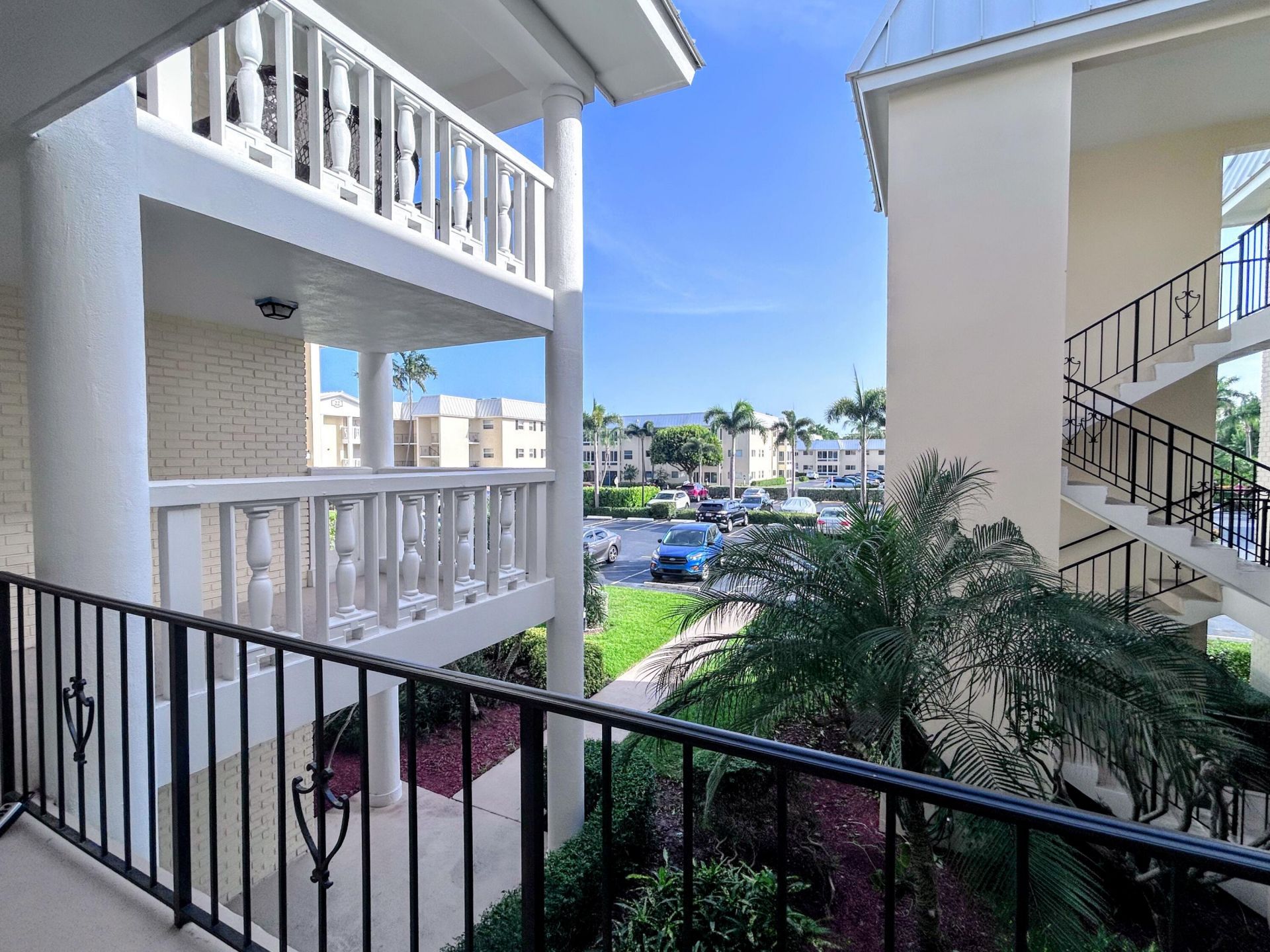 21 Colonial Club Drive, Unit 202, Boynton Beach, FL 33435 Photo