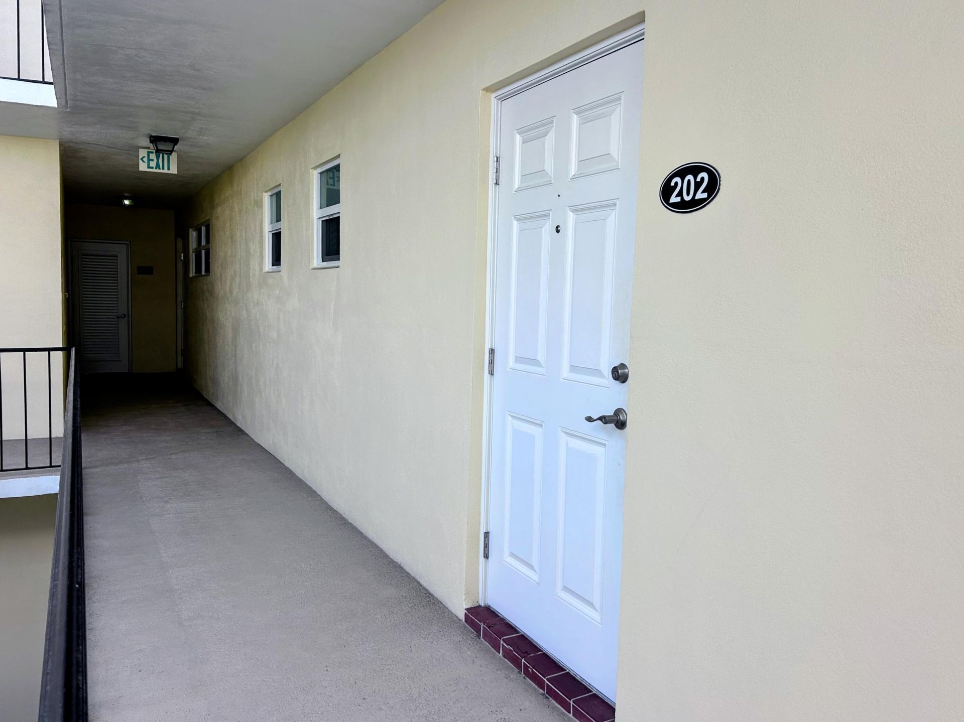 21 Colonial Club Drive, Unit 202, Boynton Beach, FL 33435 Photo