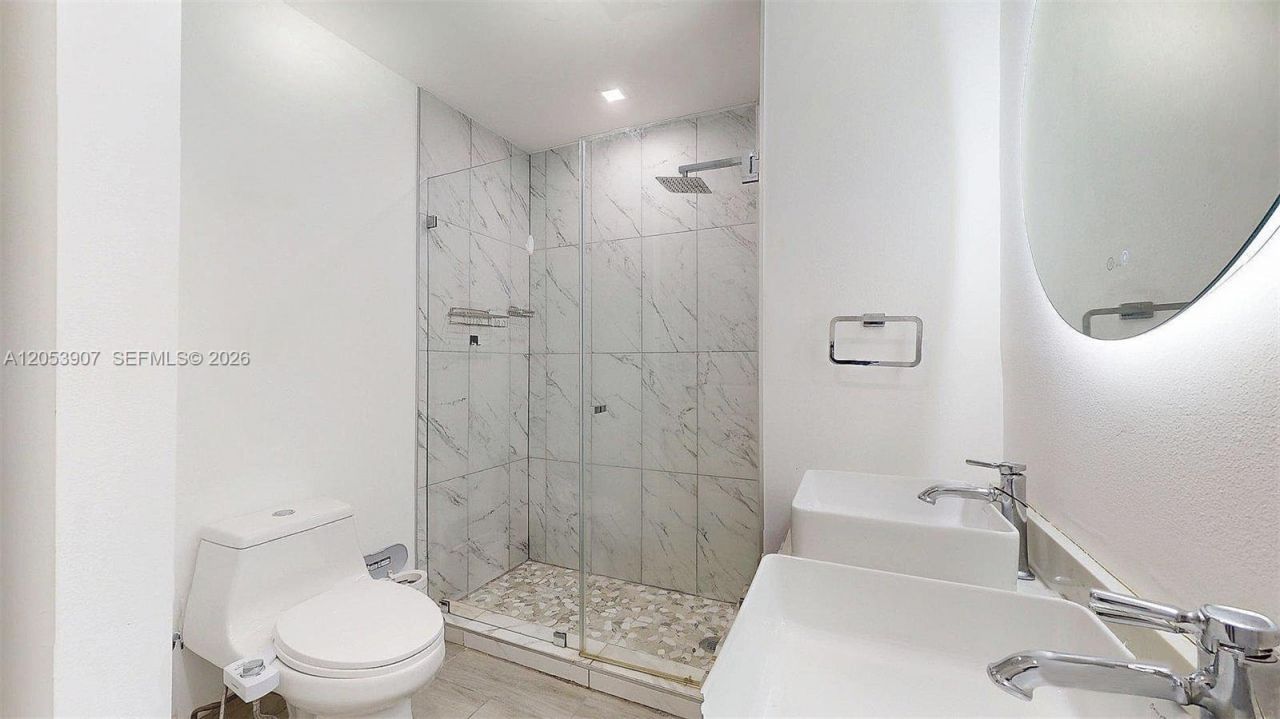 8212 NW 8th Pl , Unit 2, Plantation, FL 33324 Photo