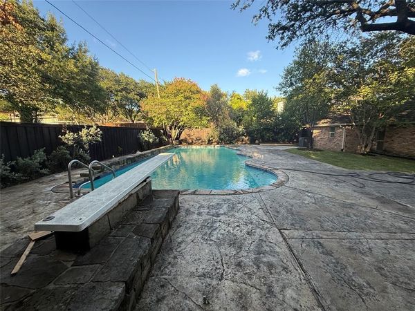 6911 Gateridge Drive , Dallas, TX 75254
