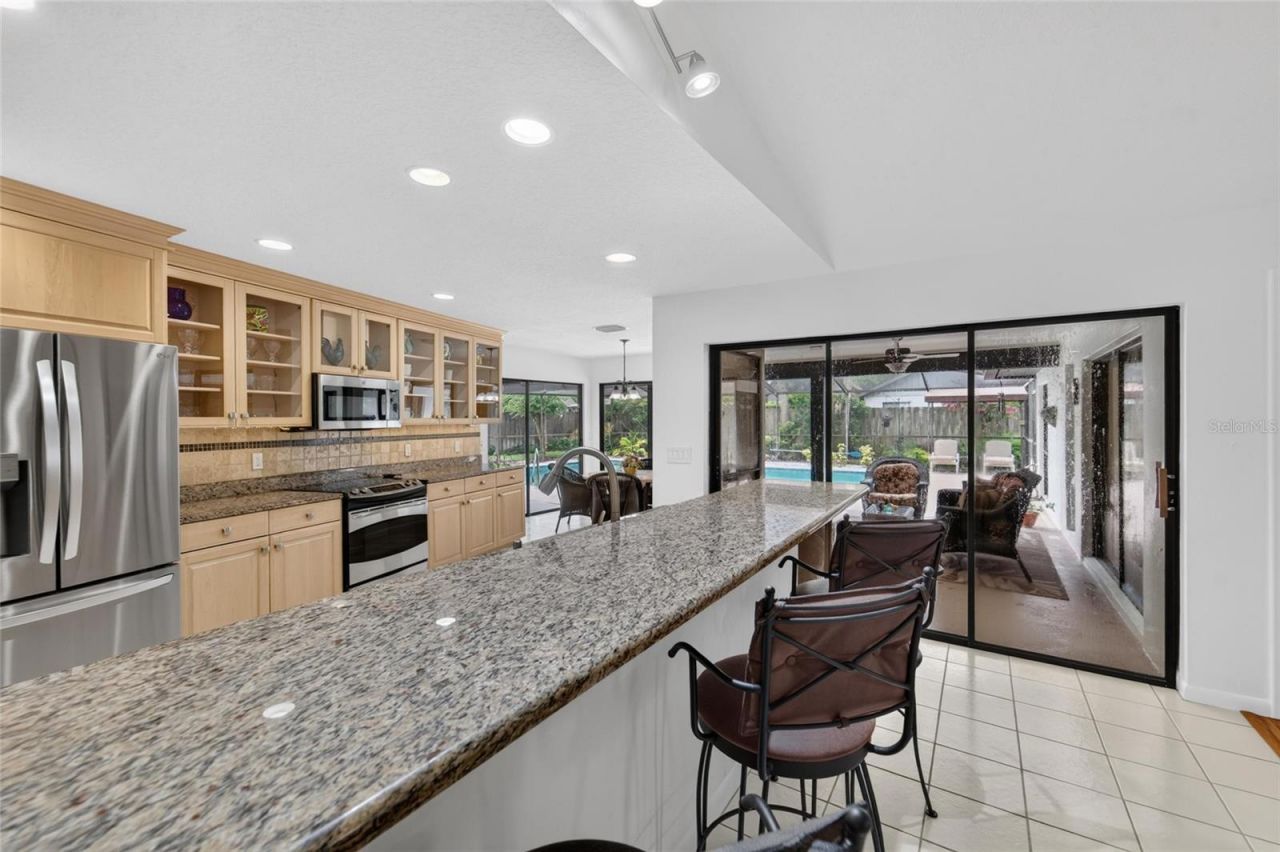 14015 Shady Shores Drive, Tampa, FL 33613 Photo