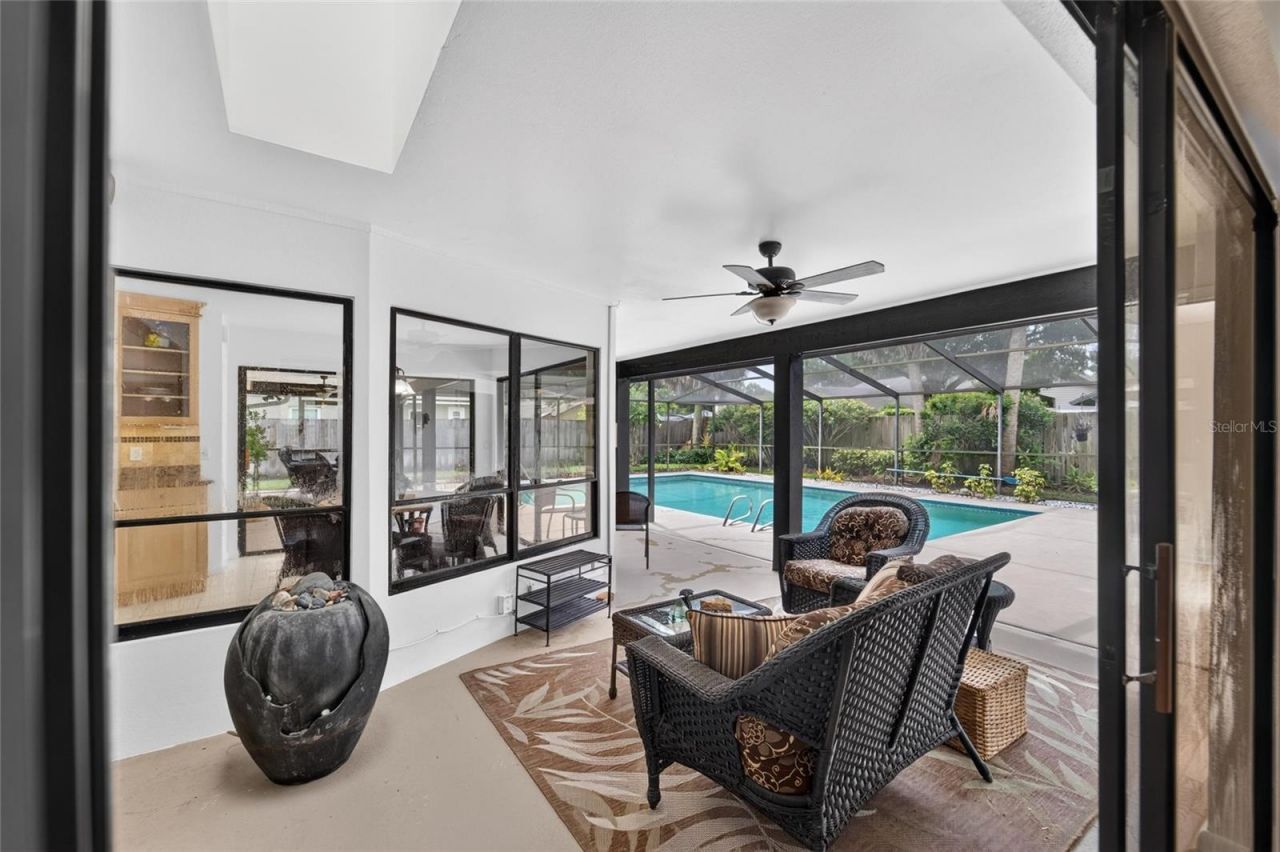 14015 Shady Shores Drive, Tampa, FL 33613 Photo