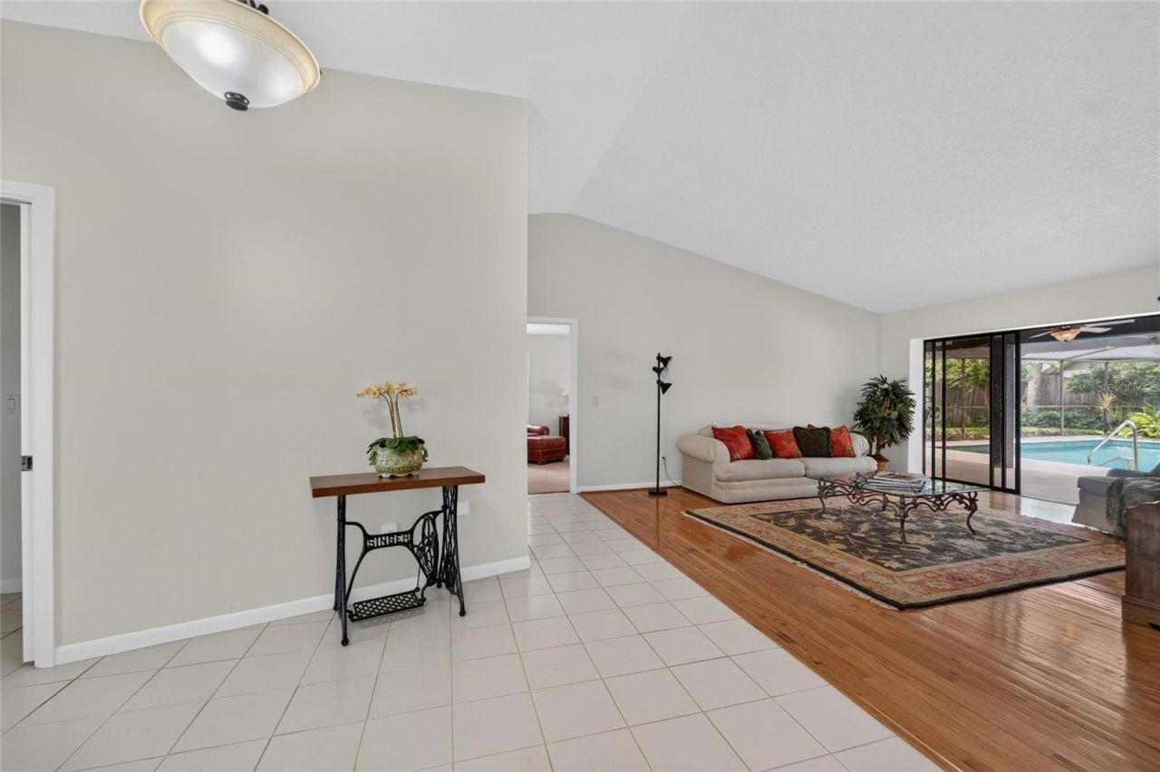 14015 Shady Shores Drive, Tampa, FL 33613 Photo