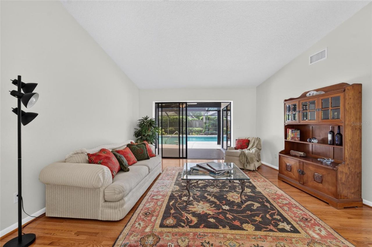 14015 Shady Shores Drive, Tampa, FL 33613 Photo