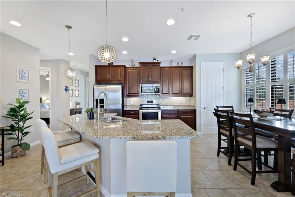 26201 Palace Ln , Unit 201, Bonita Springs, FL 34135 Photo