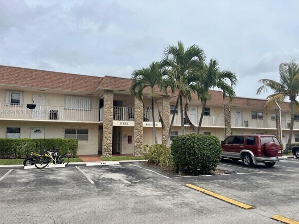 9851 Sandalfoot Blvd , Unit 213, Boca Raton, FL 33428
