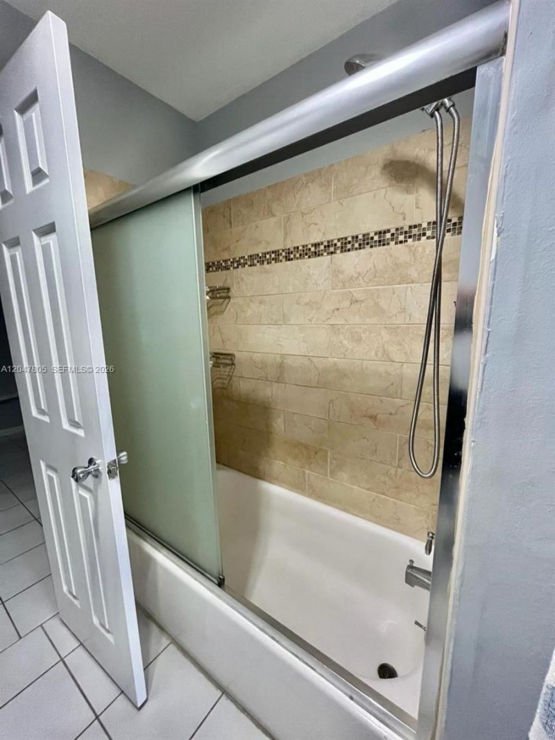 9851 Sandalfoot Blvd , Unit 213, Boca Raton, FL 33428 Photo