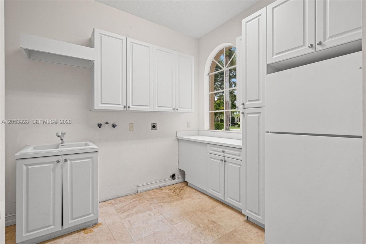 343 Merlin Way , Plantation, FL 33324 Photo