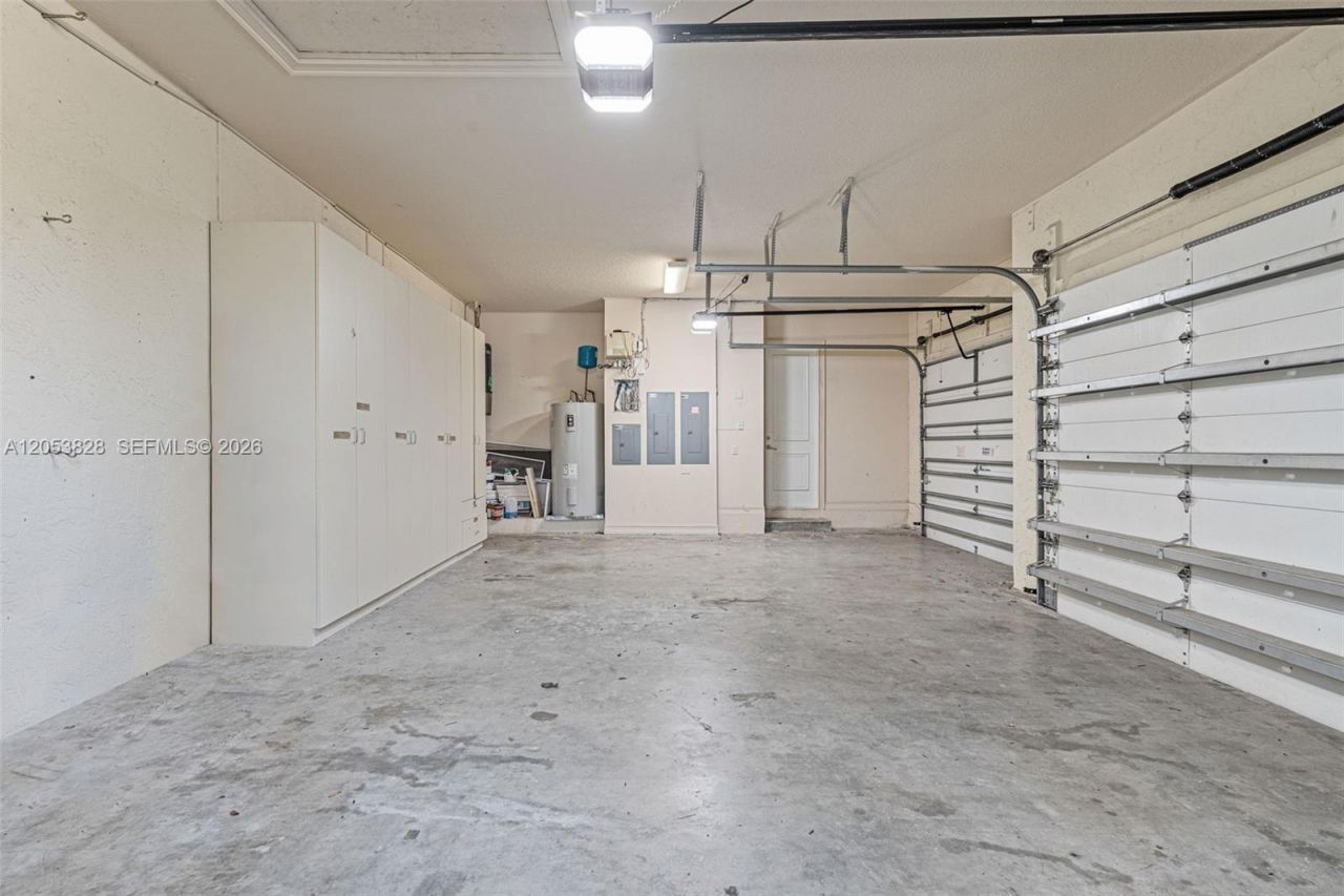 343 Merlin Way , Plantation, FL 33324 Photo