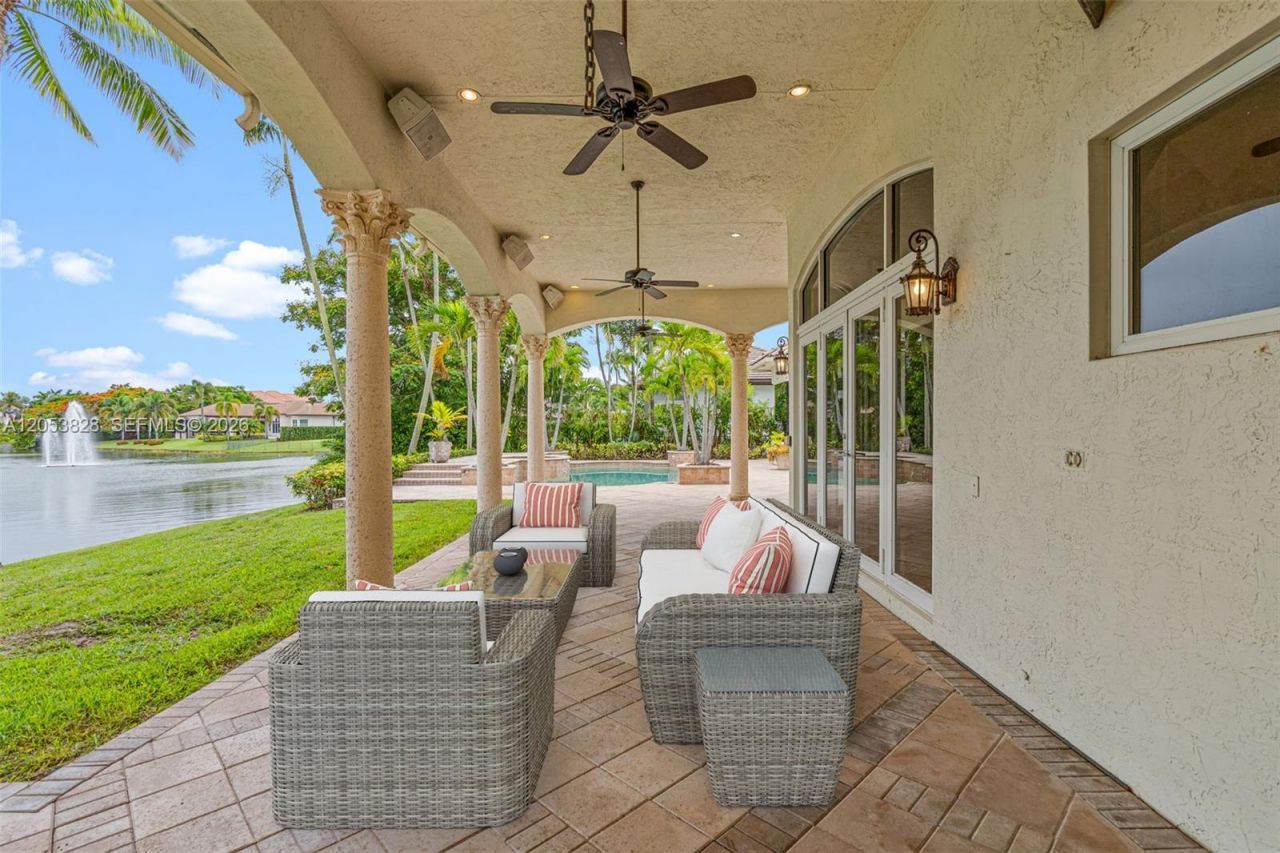 343 Merlin Way , Plantation, FL 33324 Photo