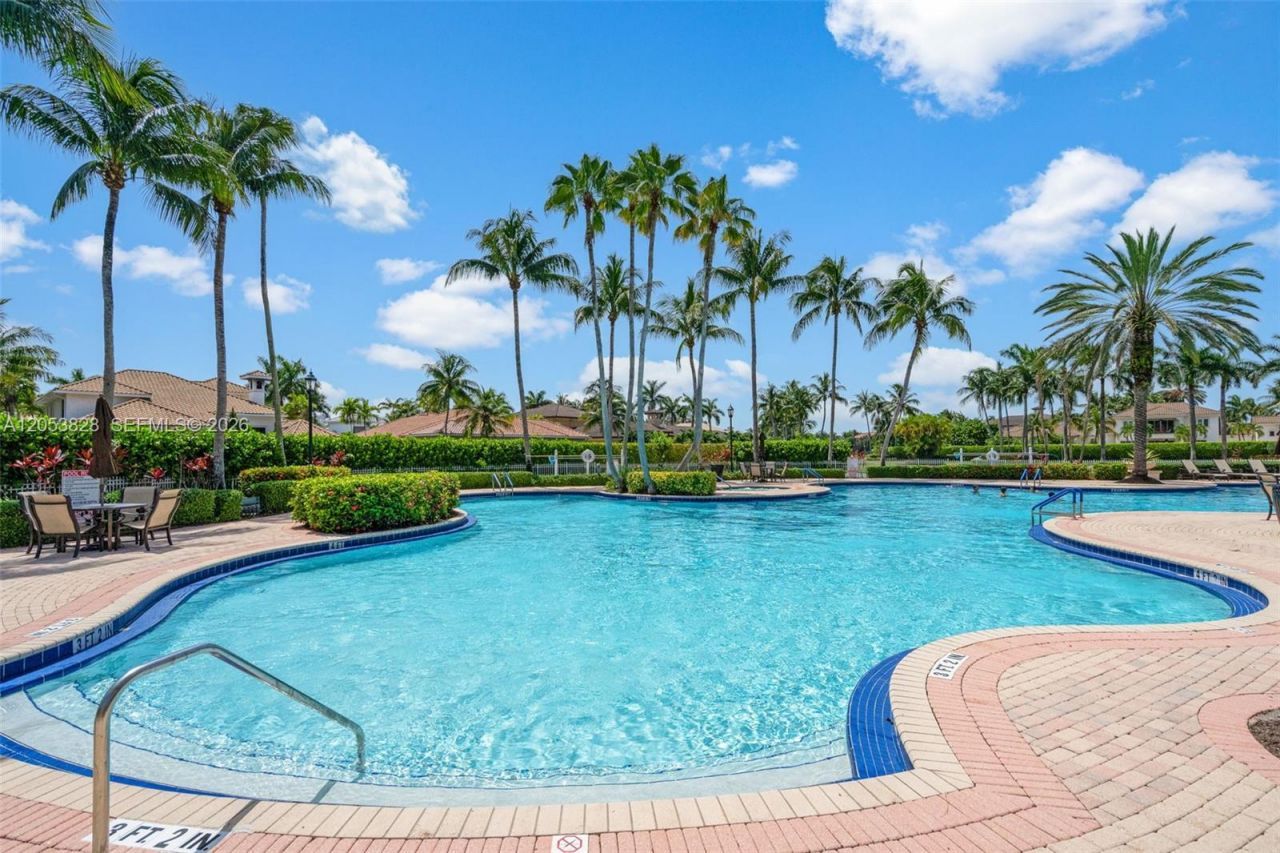 343 Merlin Way , Plantation, FL 33324 Photo