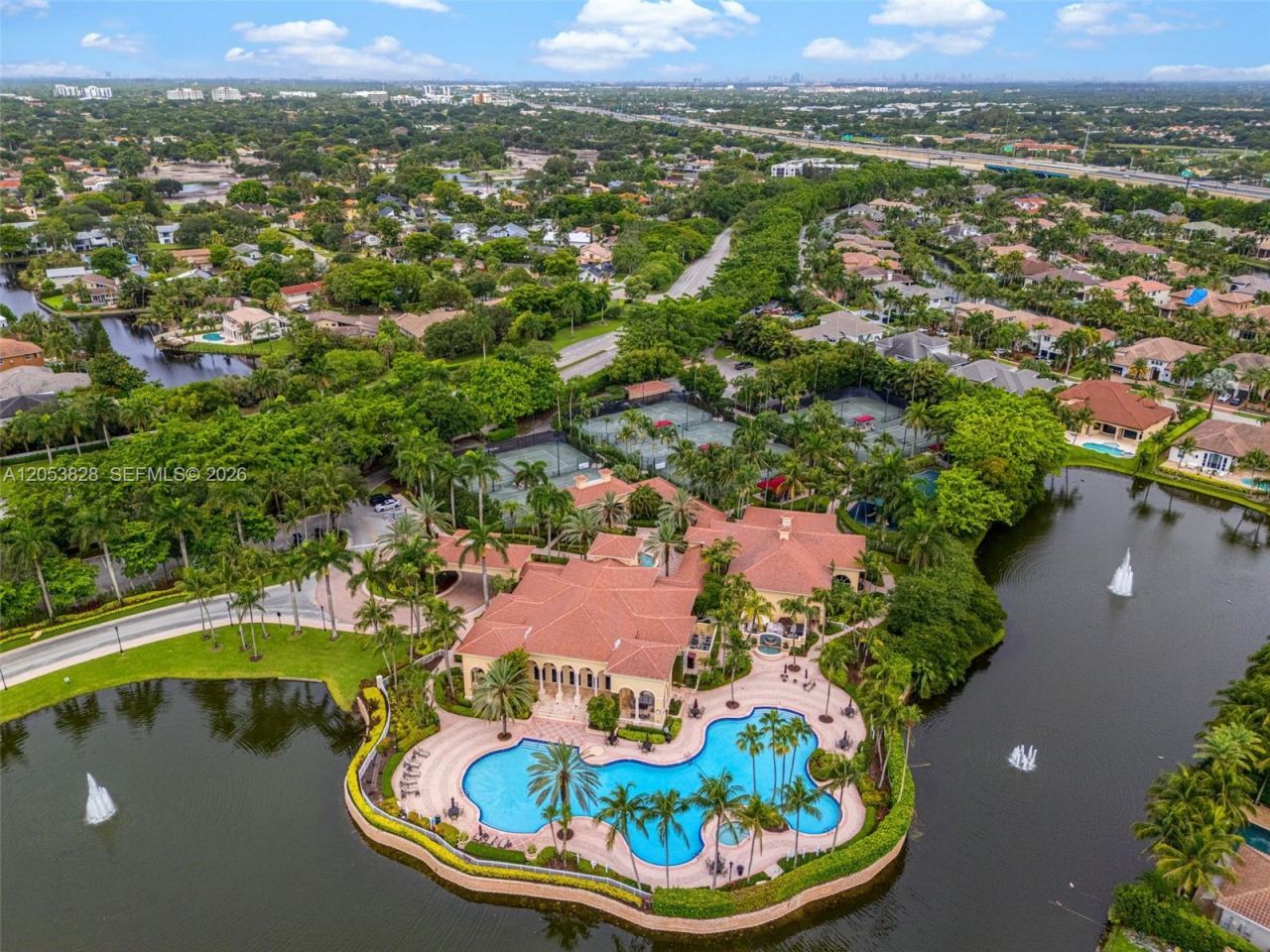343 Merlin Way , Plantation, FL 33324 Photo