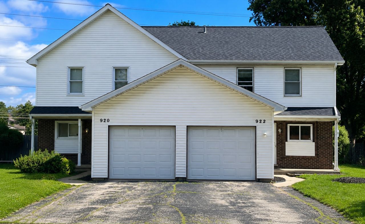 920-922 Autumn Lane , Aurora, IL 60505