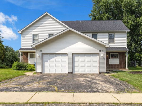 920-922 Autumn Lane , Aurora, IL 60505
