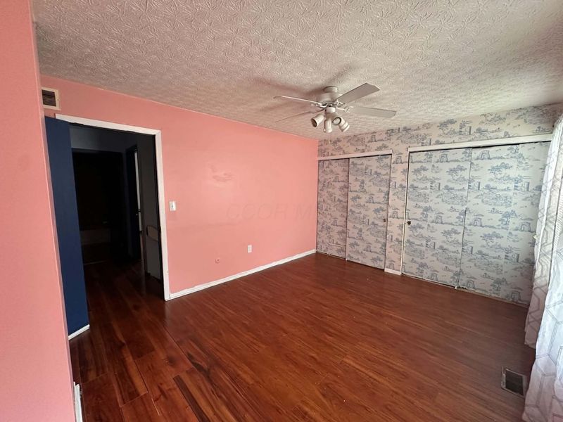 2295 Laurelwood Drive, Columbus, OH 43229 Photo 25