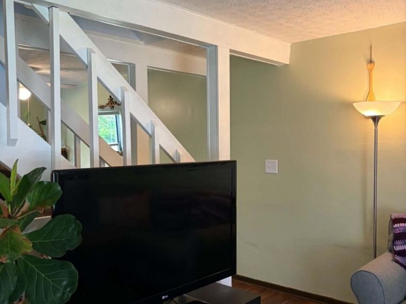 2295 Laurelwood Drive, Columbus, OH 43229 Photo 6