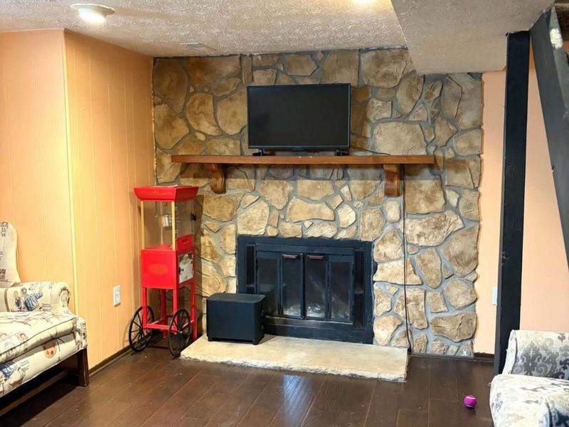 2295 Laurelwood Drive, Columbus, OH 43229 Photo 9