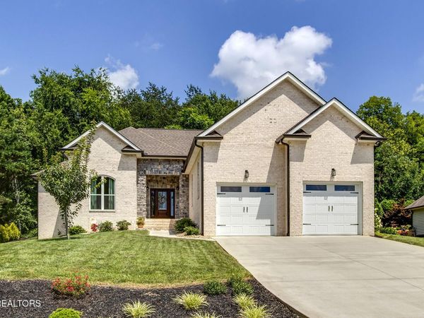 218 Chatuga Way, Loudon, TN 37774
