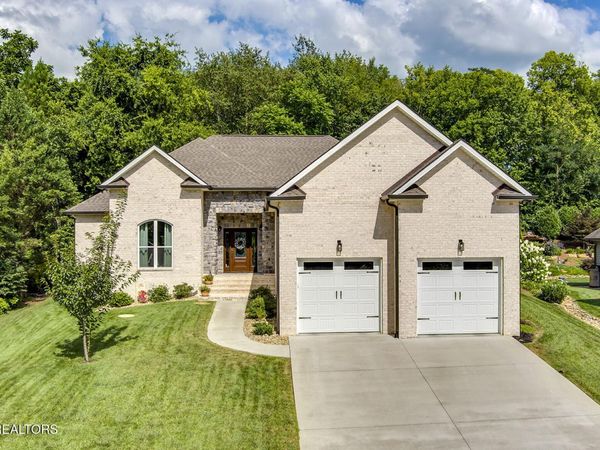 218 Chatuga Way, Loudon, TN 37774