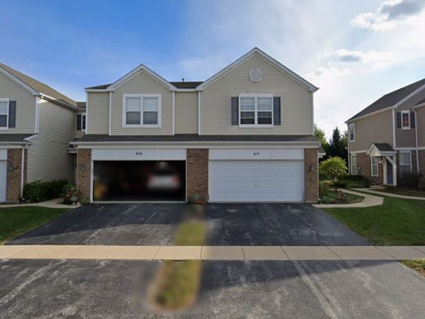 610 Springbrook Trail , Unit 610, Oswego, IL 60543