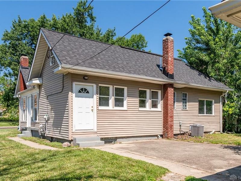2744 S Smithville Rd, Dayton, OH 45420 Photo 21