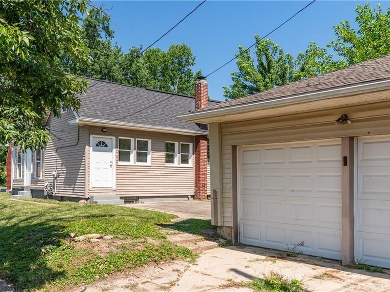 2744 S Smithville Rd, Dayton, OH 45420 Photo 23