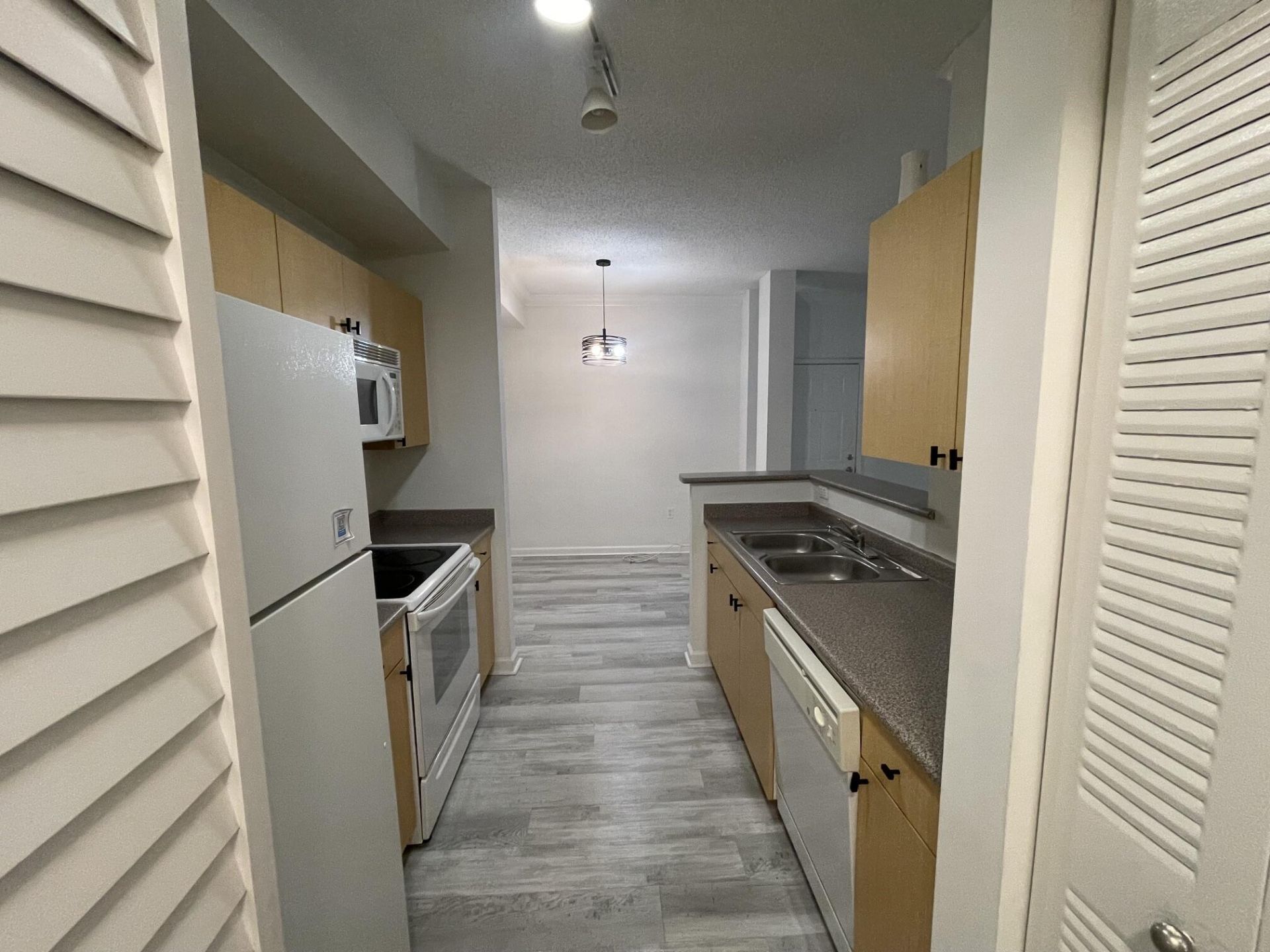 1919 Van Buren Street, Unit 109A, Hollywood, FL 33020 Photo