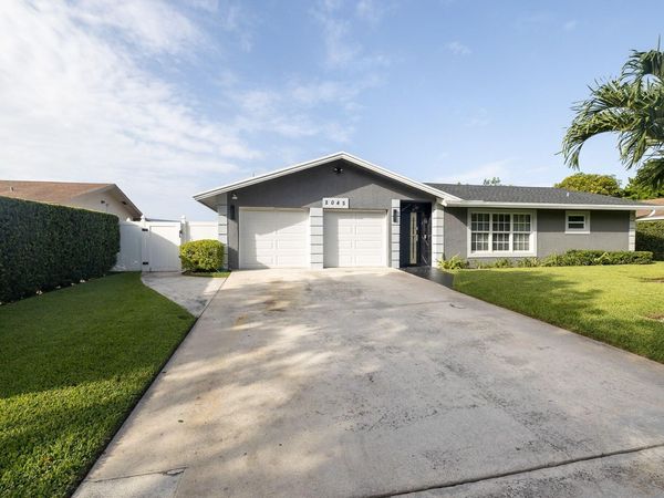 2045 Pinehurst Drive, West Palm Beach, FL 33407