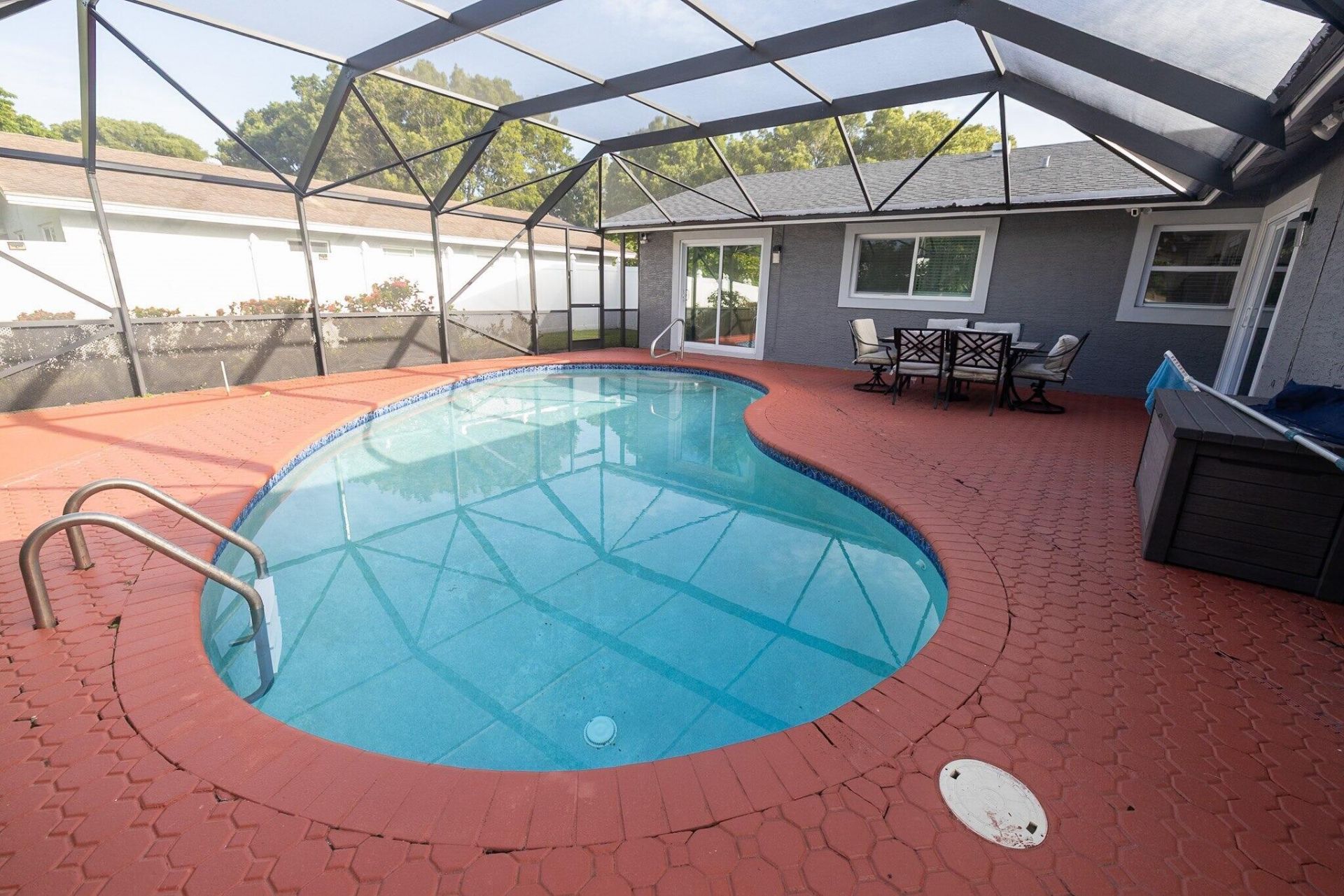 2045 Pinehurst Drive, West Palm Beach, FL 33407 Photo
