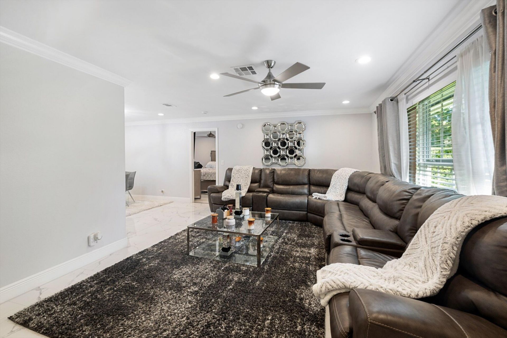 2045 Pinehurst Drive, West Palm Beach, FL 33407 Photo