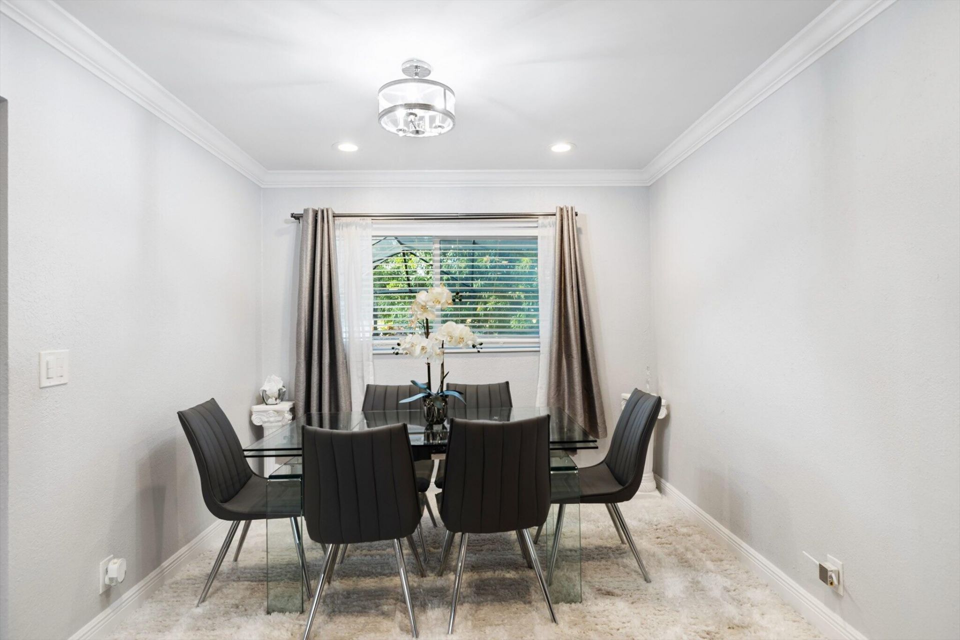 2045 Pinehurst Drive, West Palm Beach, FL 33407 Photo