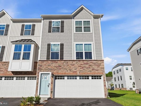 30 DOLCIE , LAWRENCE, NJ 08648