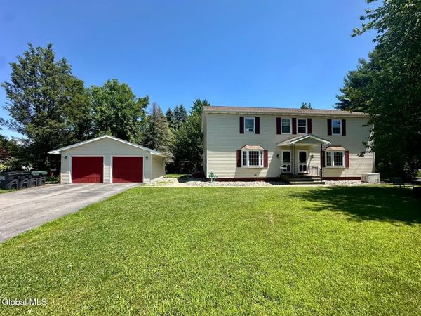 229 Middletown Road, Waterford, NY 12188