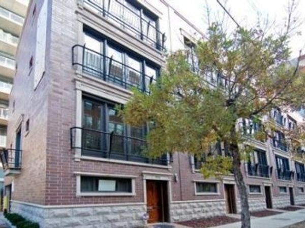 918 W Van Buren Street , Chicago, IL 60607