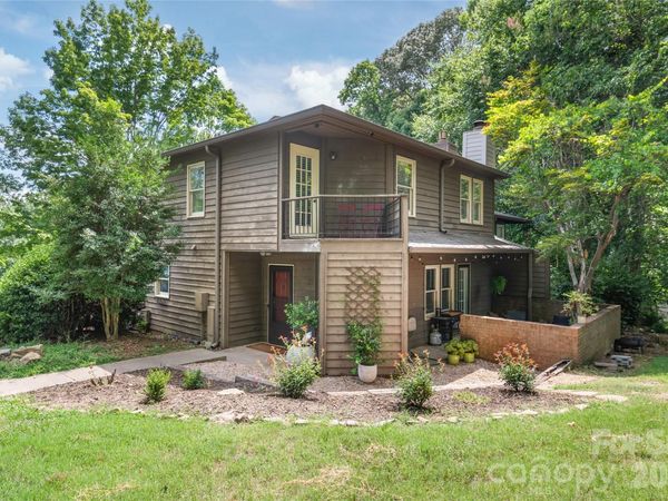 3538 Colony Crossing Drive, Charlotte, NC 28226