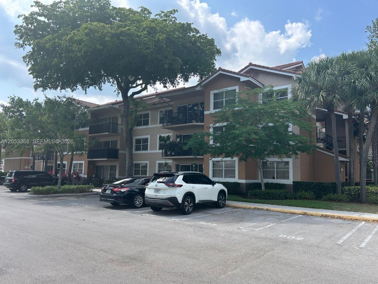 8851 Wiles Rd, Unit 208, Coral Springs, FL 33067 Photo