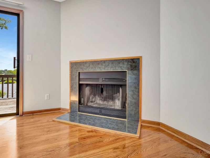 10667 Montgomery Road, Unit 13, Montgomery, OH 45242 Photo 10