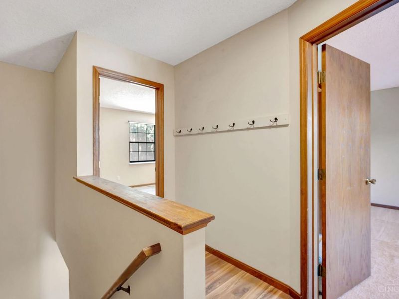 10667 Montgomery Road, Unit 13, Montgomery, OH 45242 Photo 13