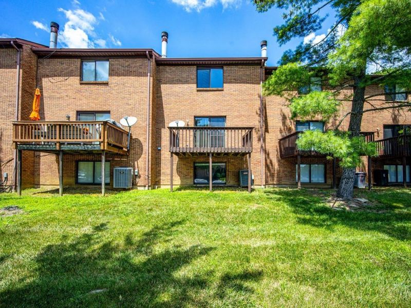 10667 Montgomery Road, Unit 13, Montgomery, OH 45242 Photo 29