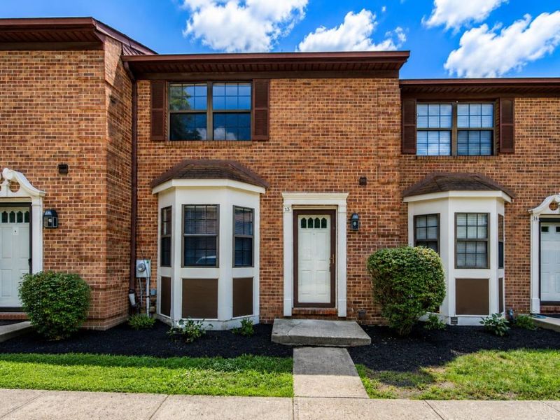 10667 Montgomery Road, Unit 13, Montgomery, OH 45242 Photo 36