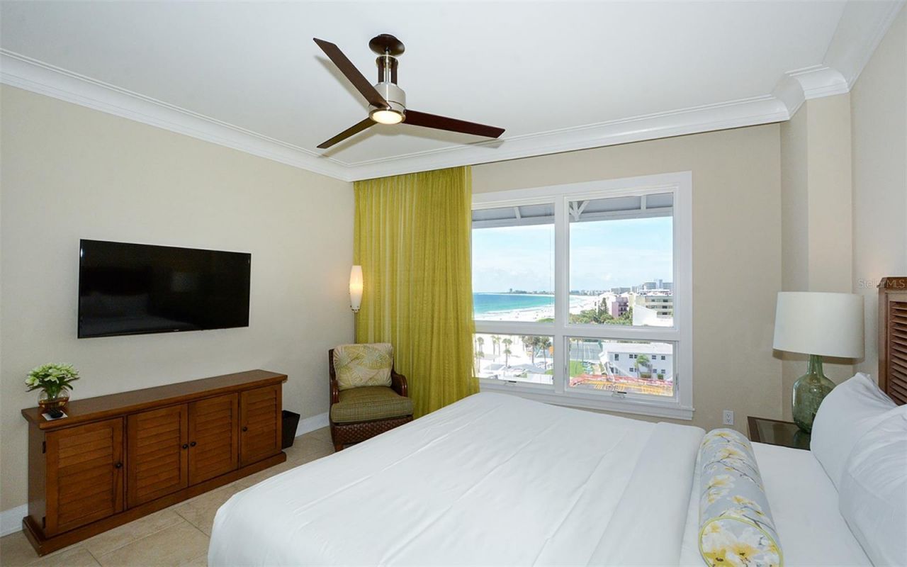 915 Seaside Drive , Unit 613, Weeks, Sarasota, FL 34242 Photo