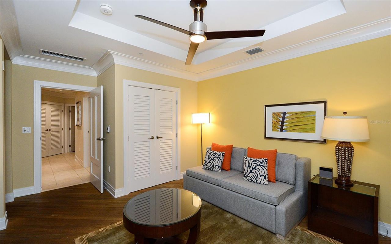 915 Seaside Drive , Unit 613, Weeks, Sarasota, FL 34242 Photo