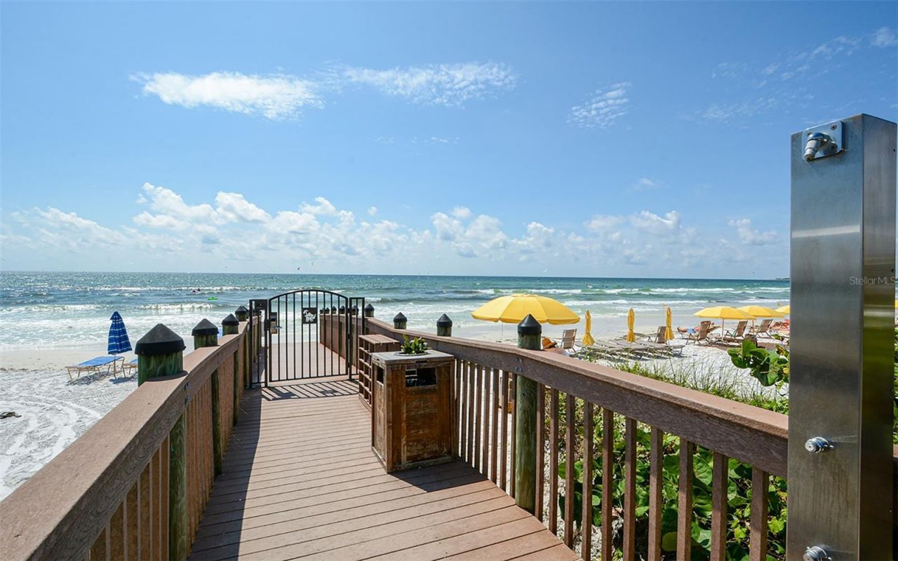 915 Seaside Drive , Unit 613, Weeks, Sarasota, FL 34242 Photo
