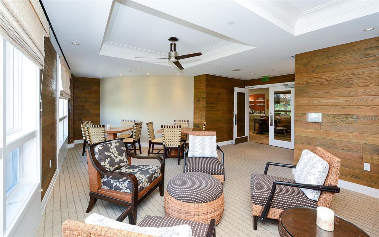 915 Seaside Drive , Unit 613, Weeks, Sarasota, FL 34242 Photo