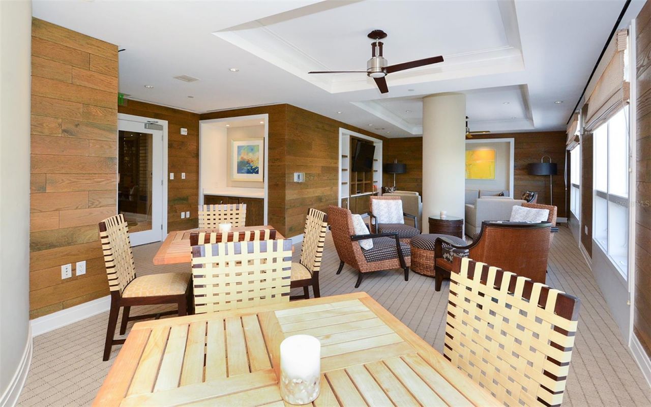 915 Seaside Drive , Unit 613, Weeks, Sarasota, FL 34242 Photo