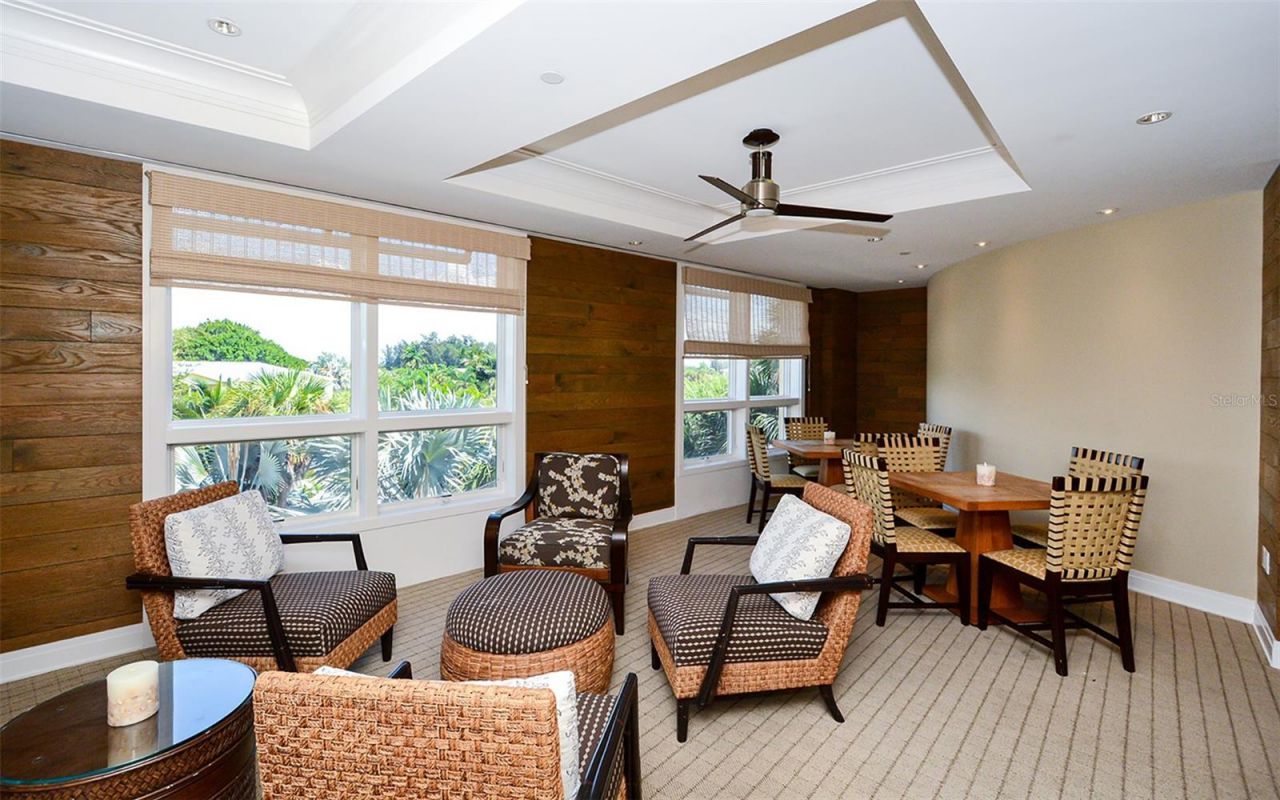 915 Seaside Drive , Unit 613, Weeks, Sarasota, FL 34242 Photo