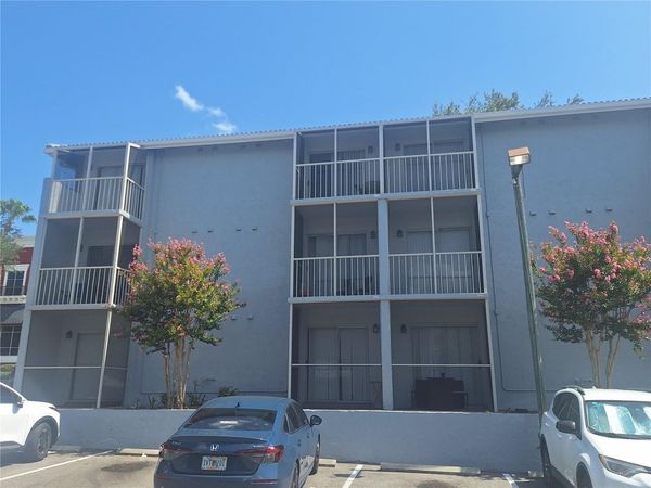 136 BLUE POINTE WAY, Unit 350, ALTAMONTE SPRINGS, FL 32701
